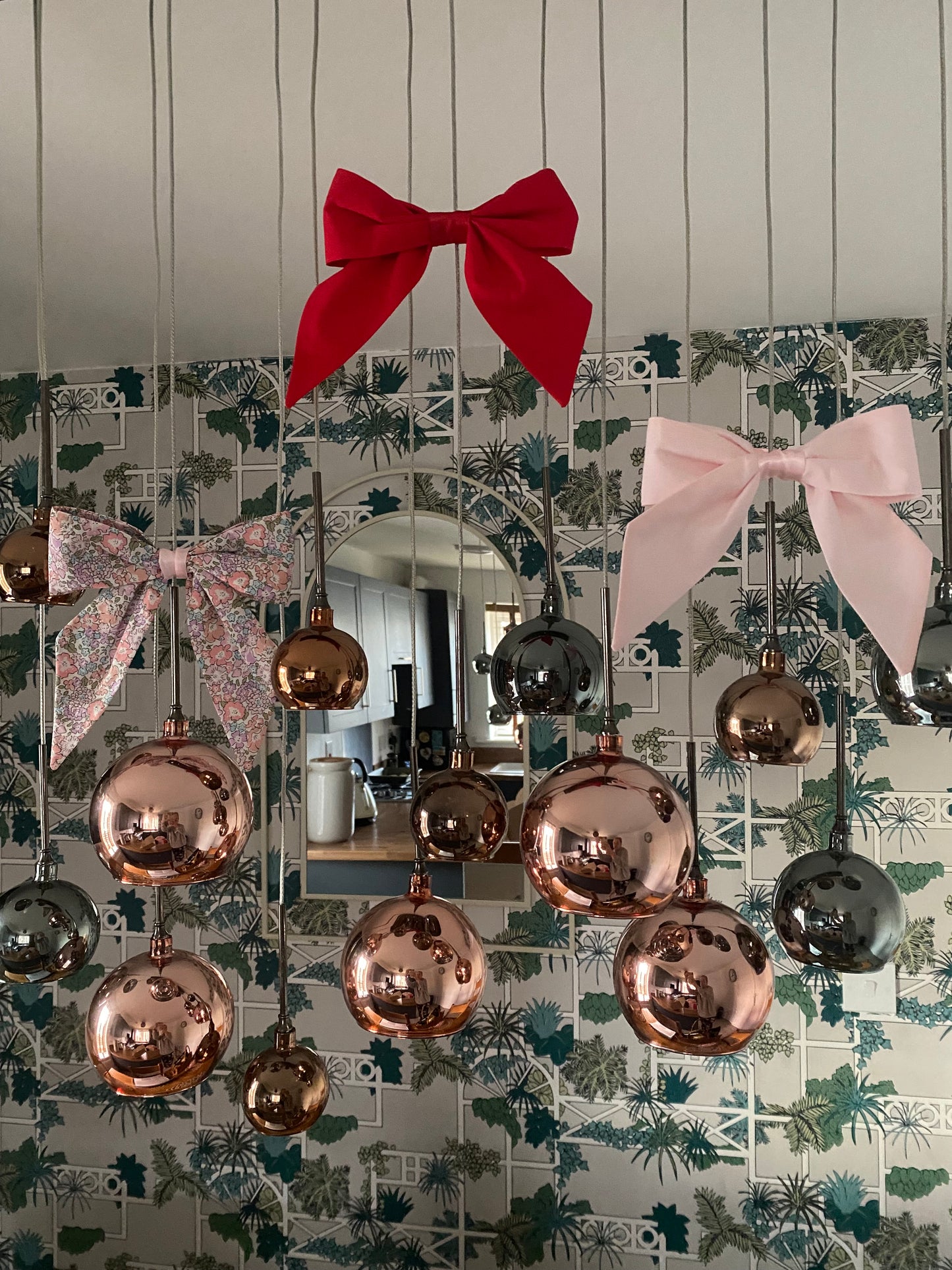 Small Christmas Tree Bows