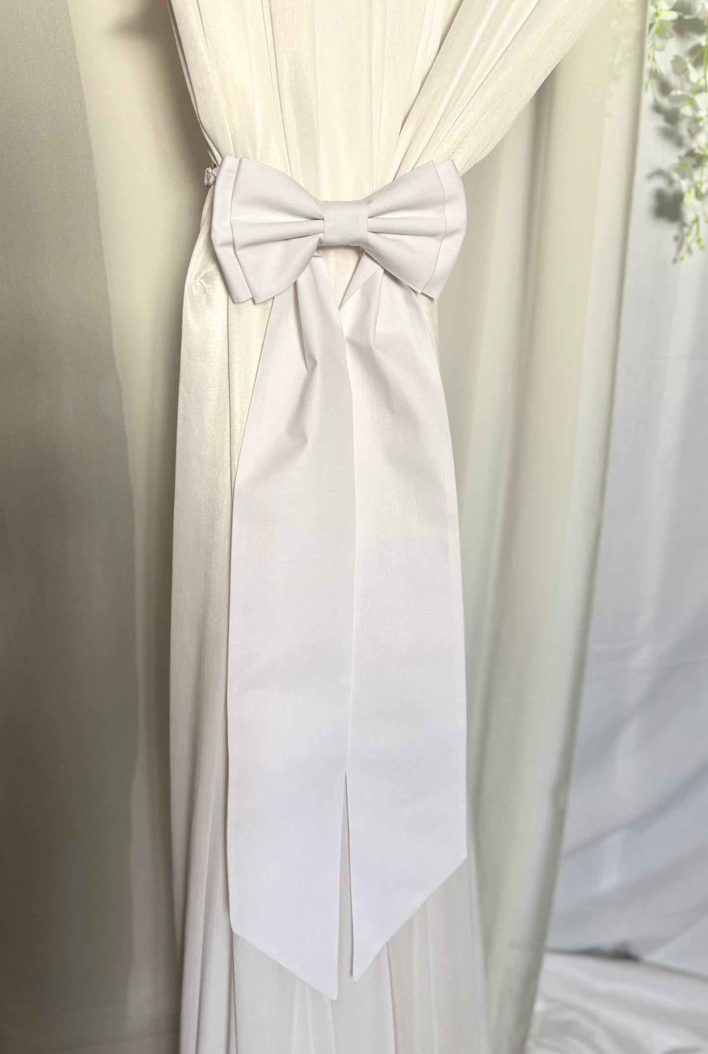Stylish & Eco Friendly Tieback Bow