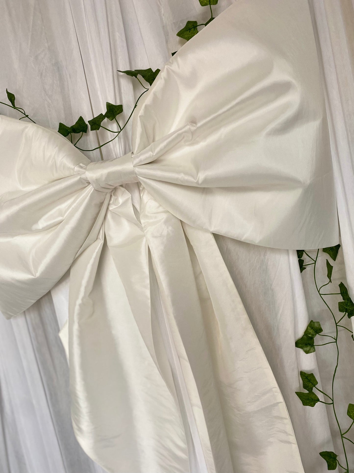 Taffeta Large Bow