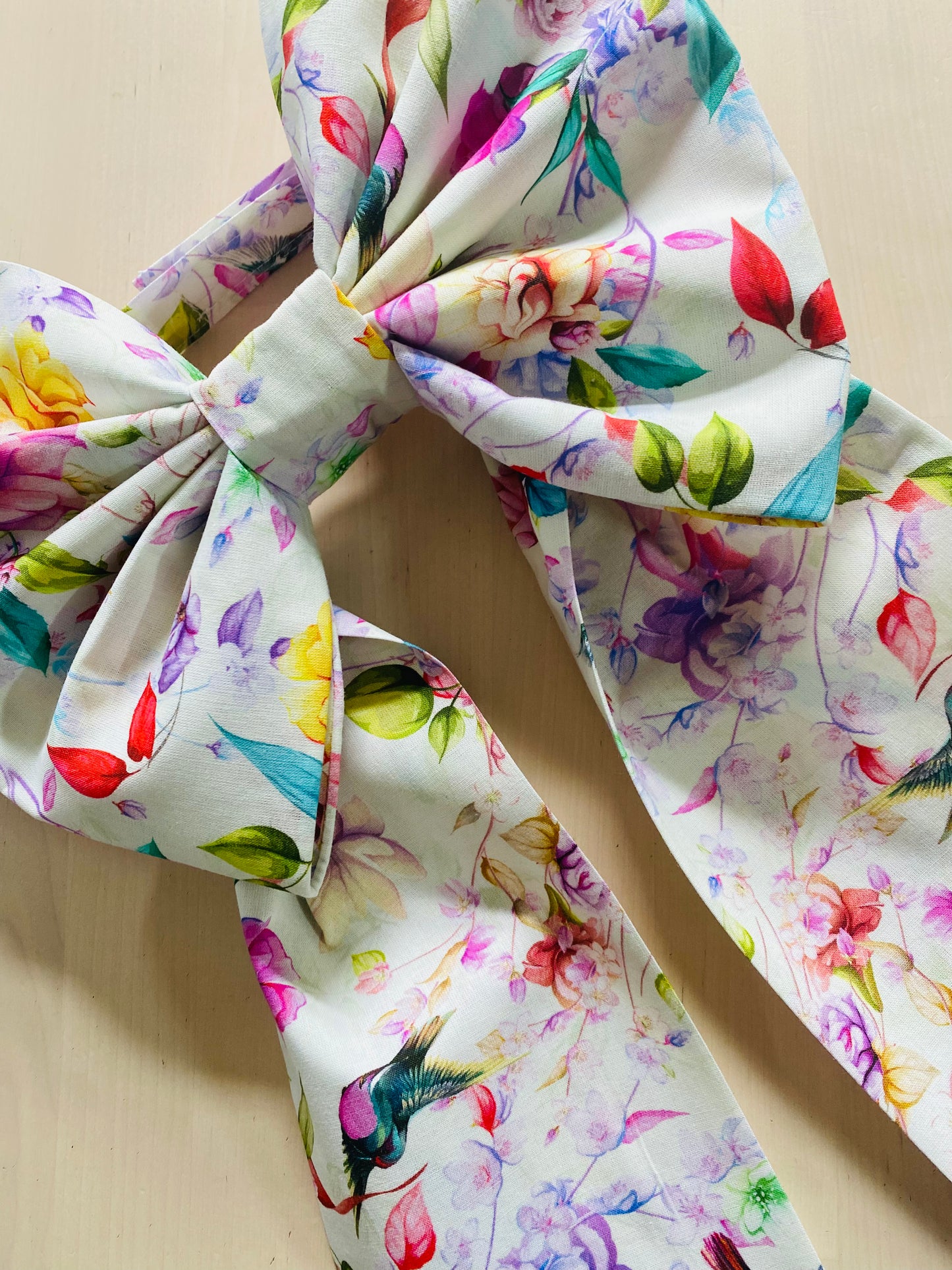 Bird Tieback Set