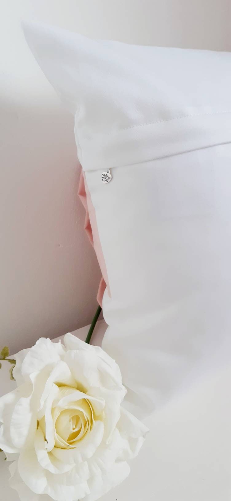Blush Pink Pearl Bow Cushion