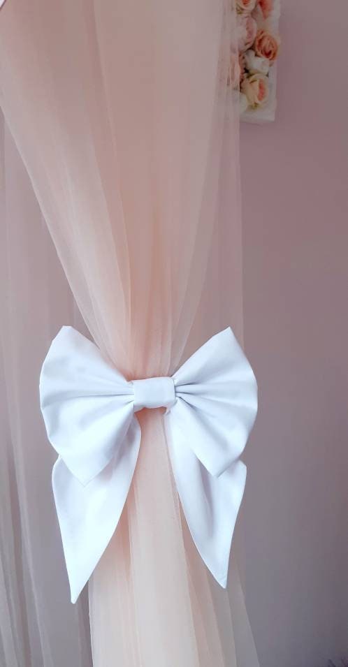 Canopy Tieback Bow