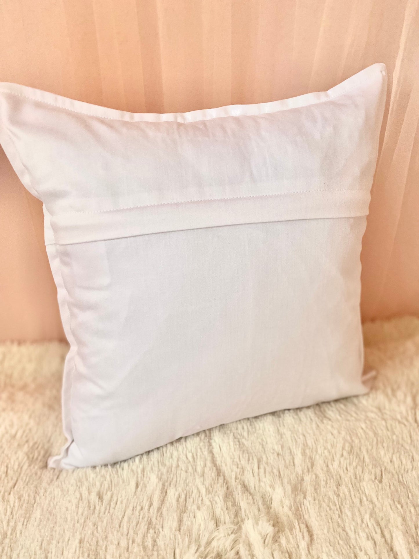 Cotton Bow Cushion