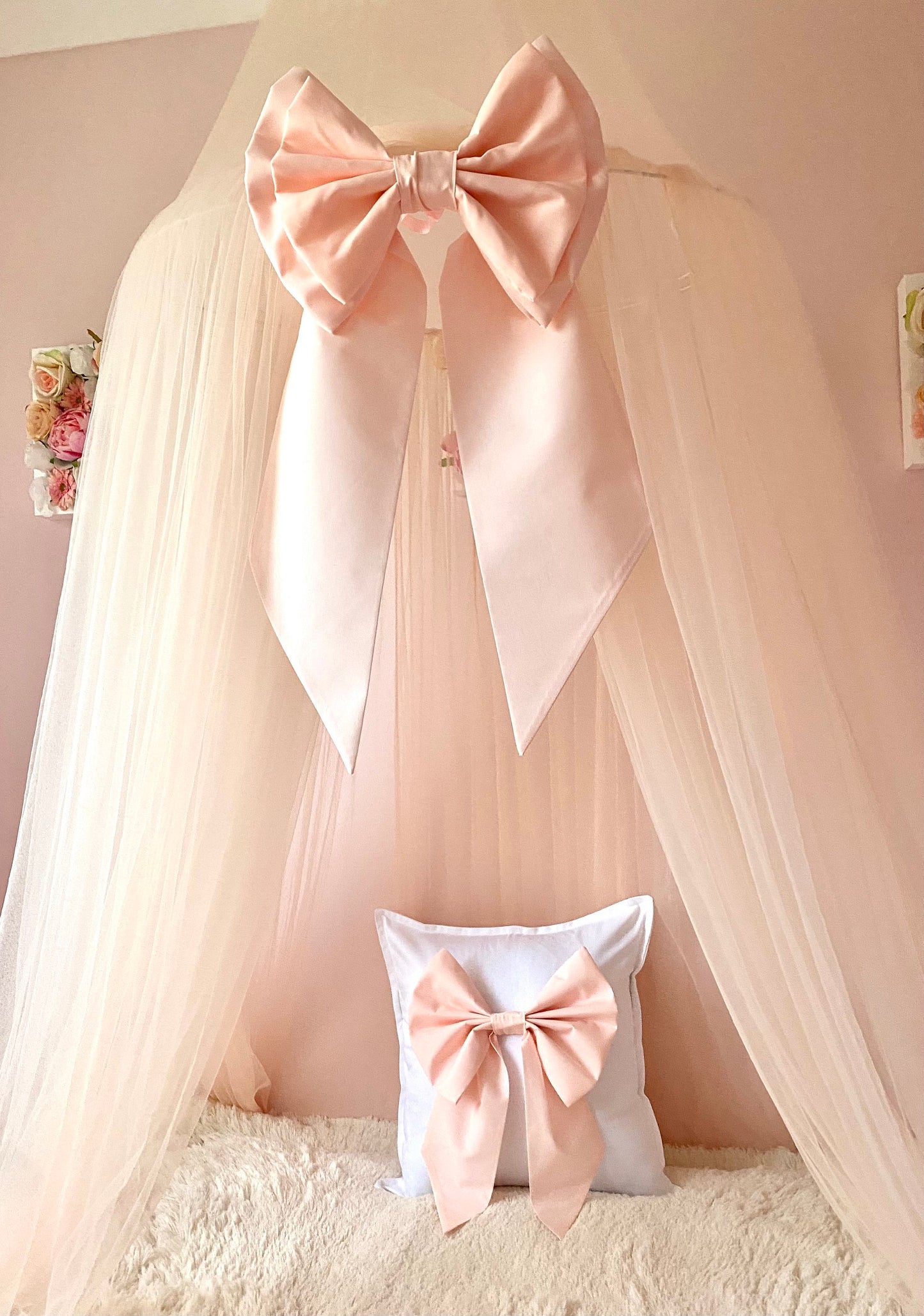 Cotton Bow Cushion
