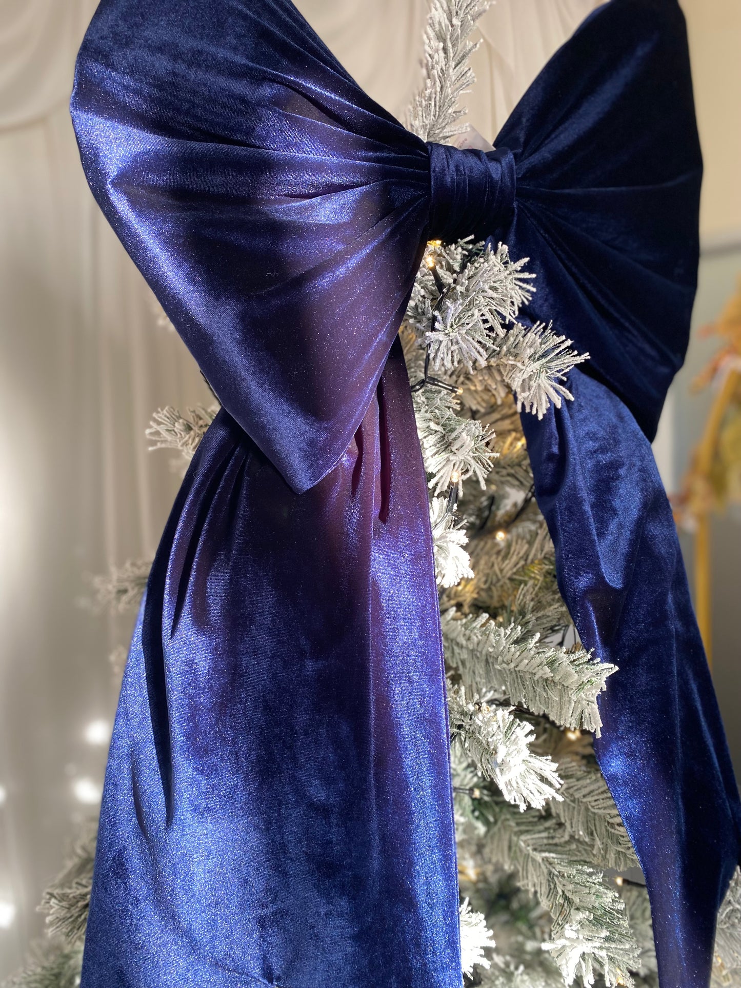 Blue Velvet Christmas Bow – Handmade Tree Topper, Wreath & Wall Décor, Oversized Holiday Decoration