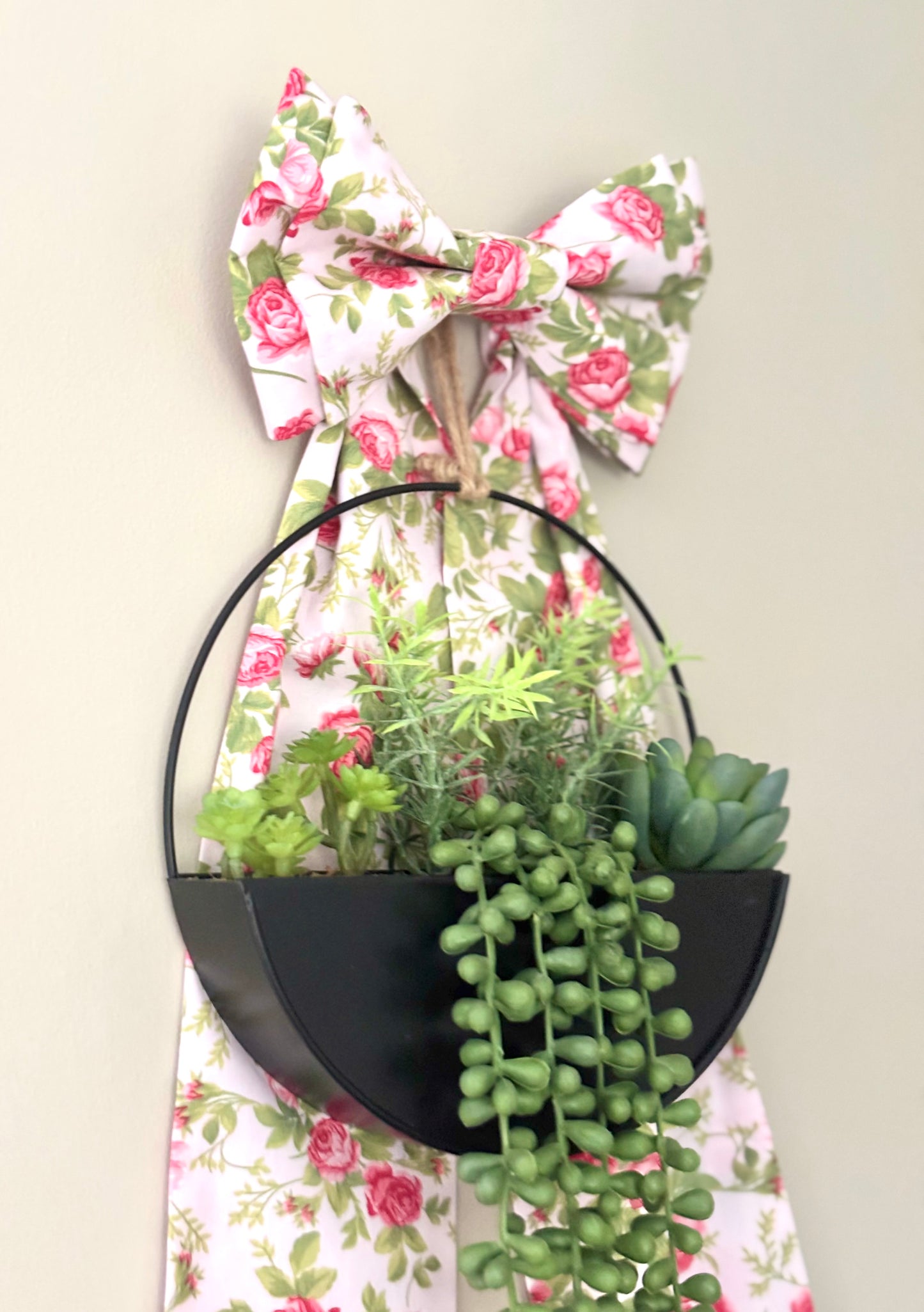 Rose Picture Bow