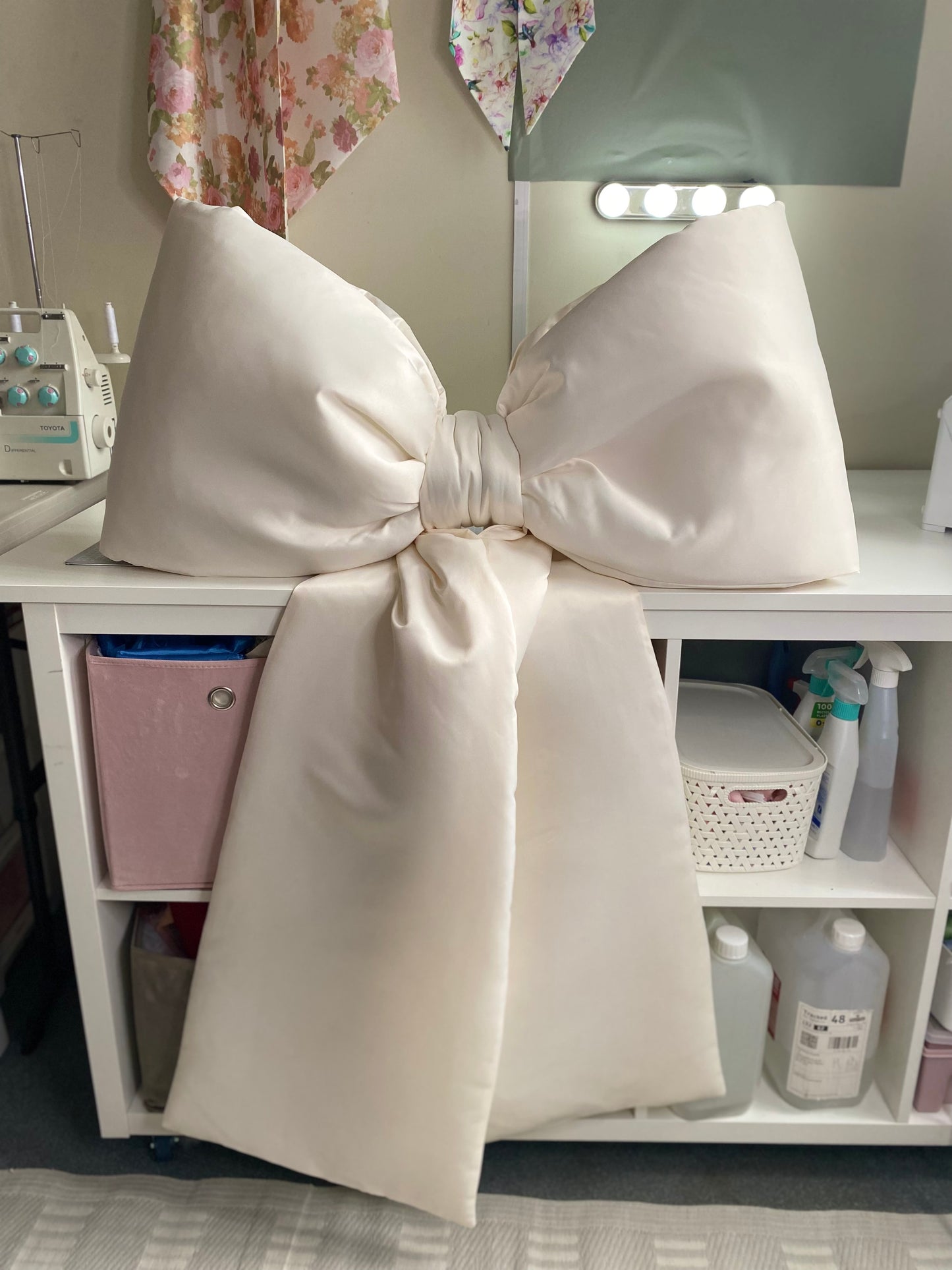 Elegant Duchess Satin Bow – Tree Topper, Wall or Event Decoration