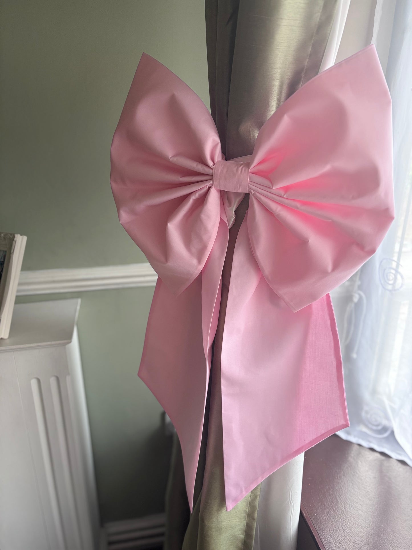 Large Bow Curtain TieBacks
