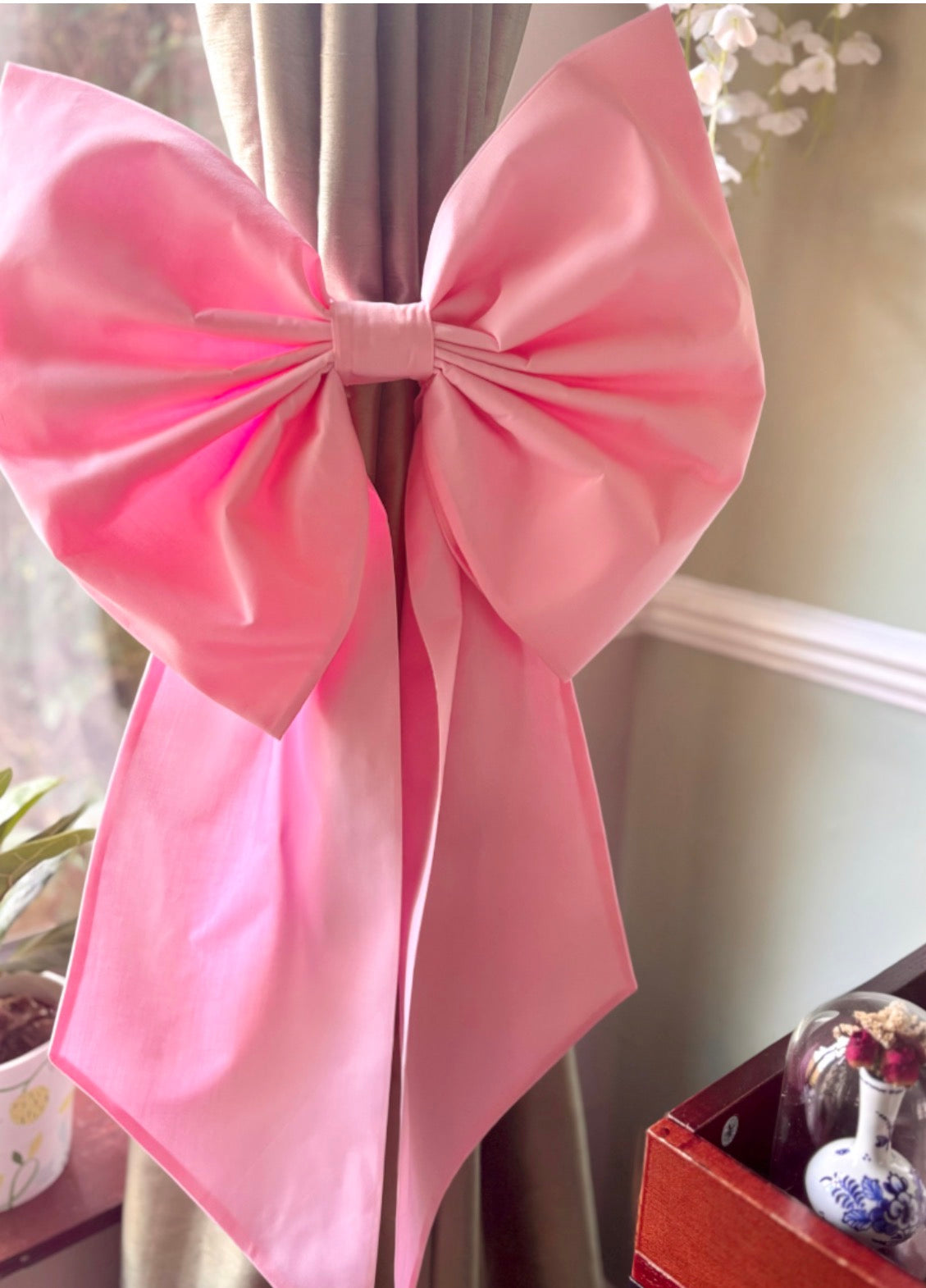 Large Bow Curtain TieBacks