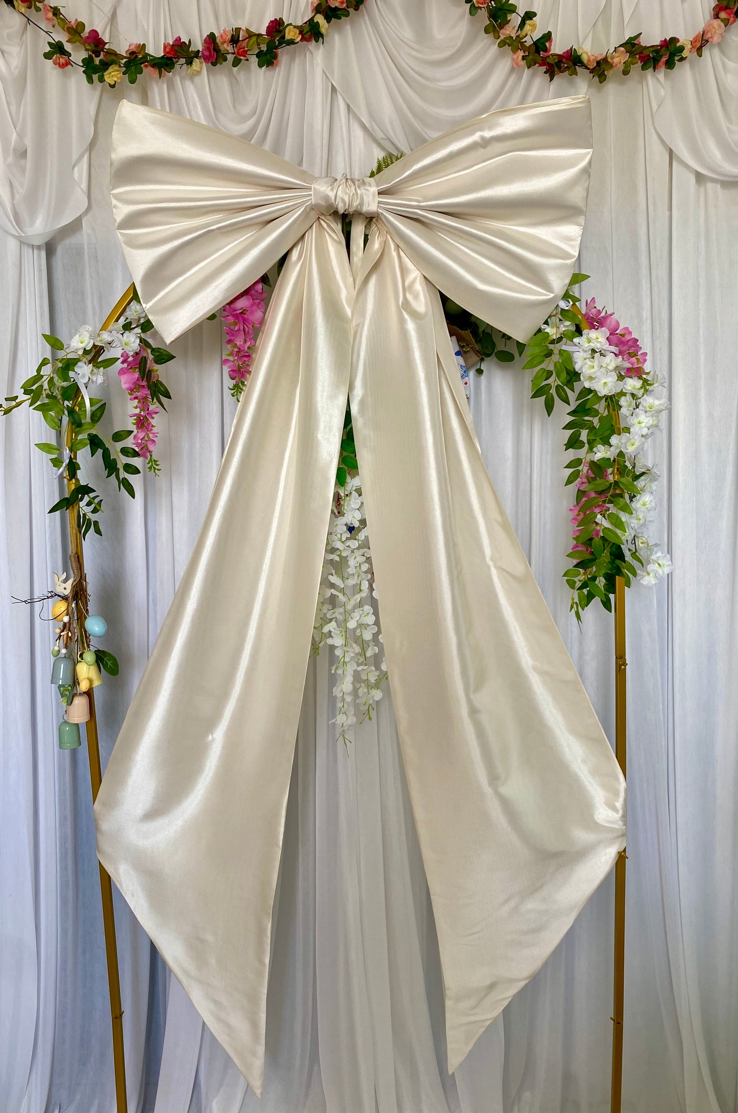 Ivory Taffeta Large Bow