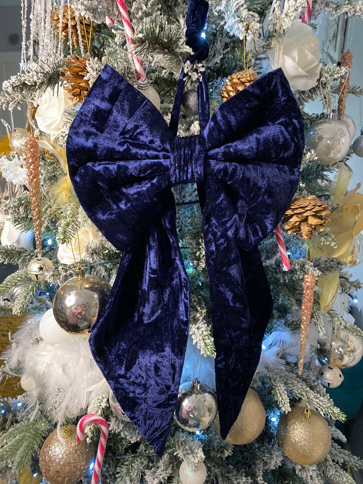 Large Navy Christmas Bow