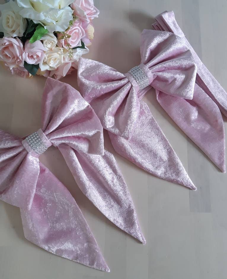 Bow Curtain Tie Backs x 2