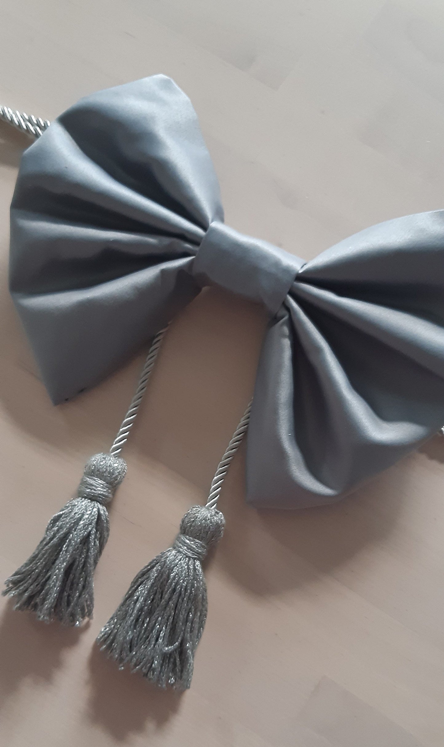 Bow Curtain Tie Backs set