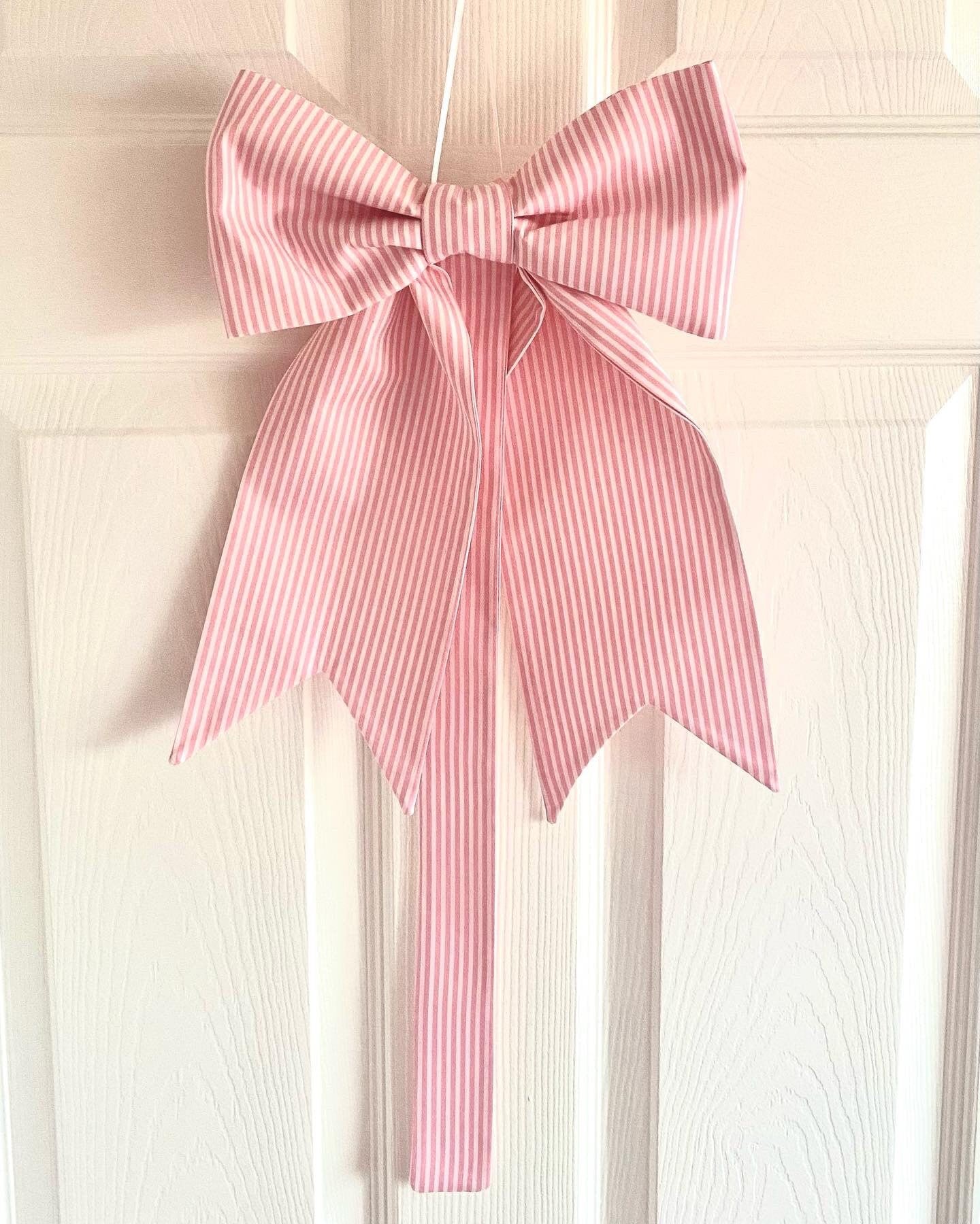 Candy Stripe Bow Holder