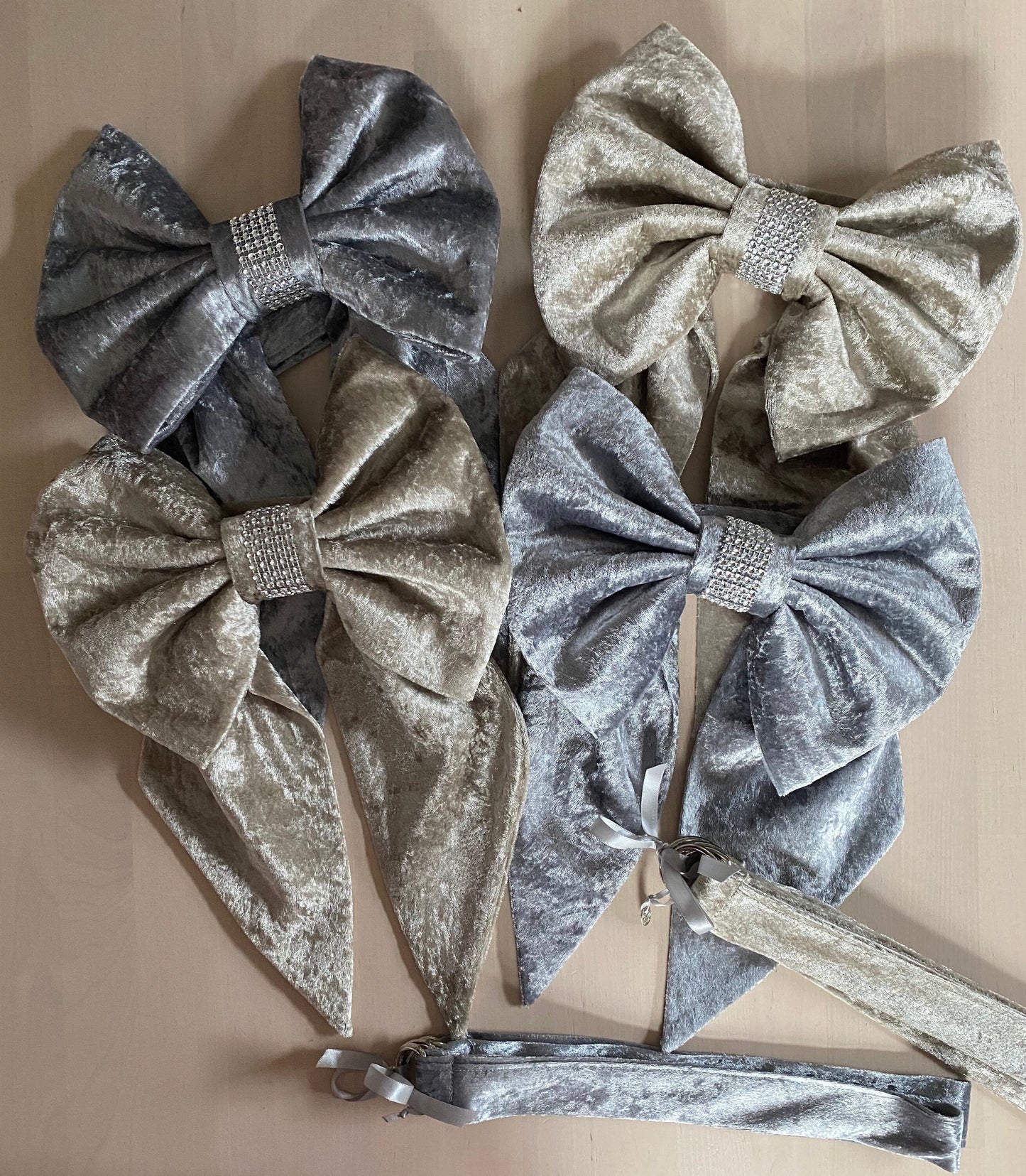 Bow Curtain Tie Back Set