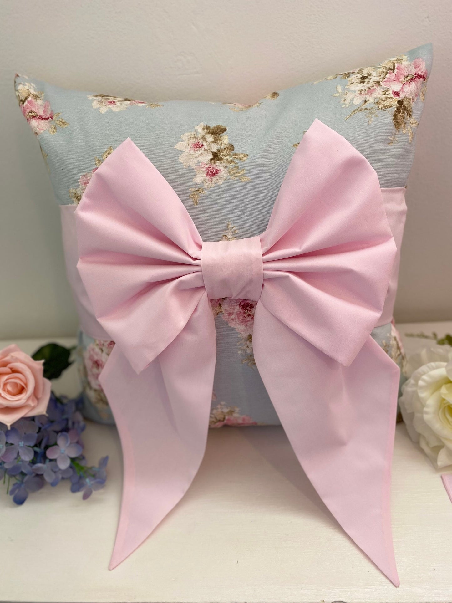 Floral Pearl Bow Cushion