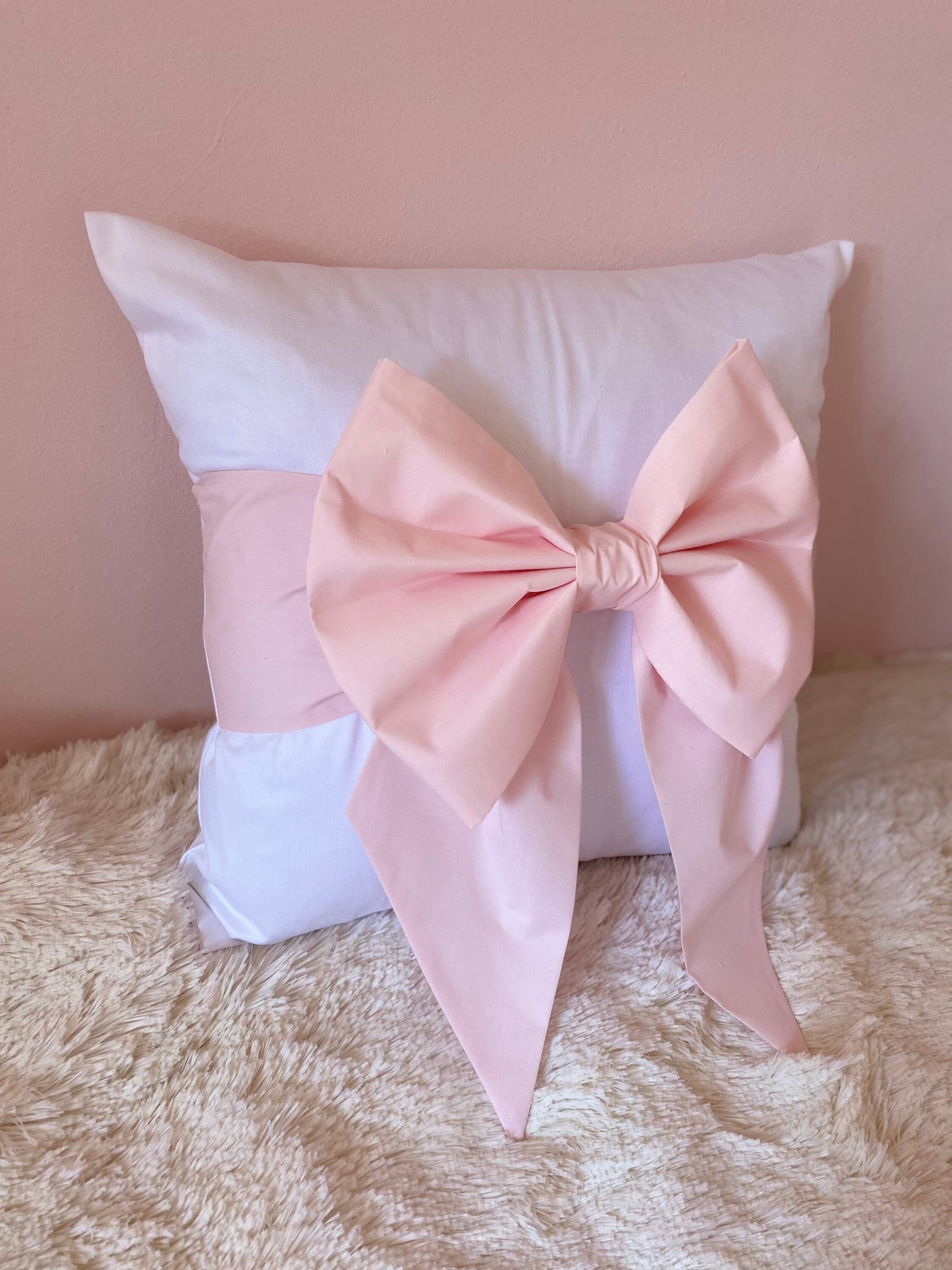 Cotton Bow Cushion